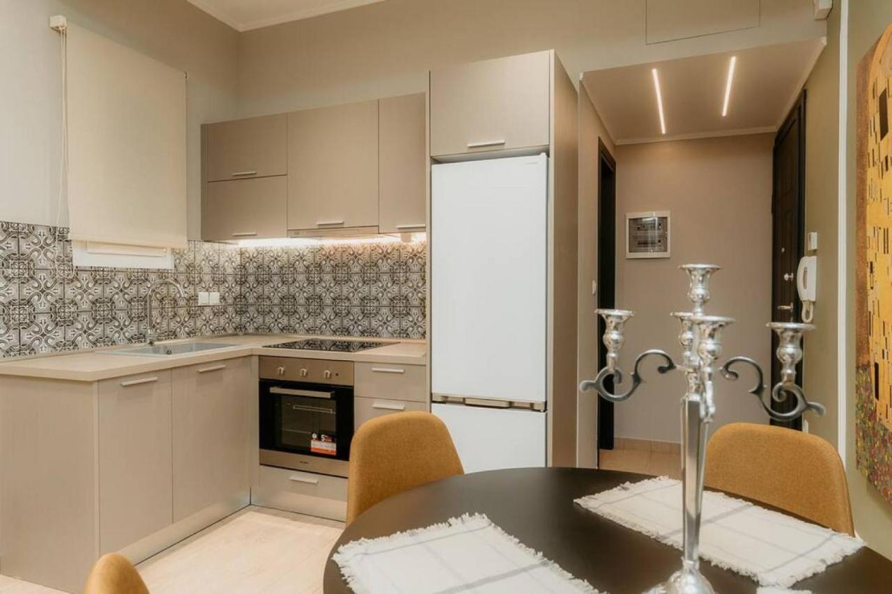 Satus Finem Egnatia'S Luxury Suite Thessaloniki Buitenkant foto